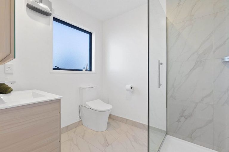 Photo of property in 4 Leaver Terrace, North New Brighton, Christchurch, 8083