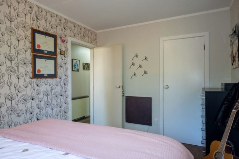 Photo of property in 89 Gilkison Street, Halfway Bush, Dunedin, 9010