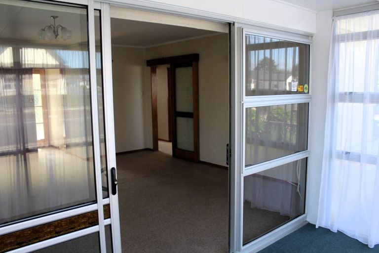 Photo of property in 6a Stairs Street, Dannevirke, 4930