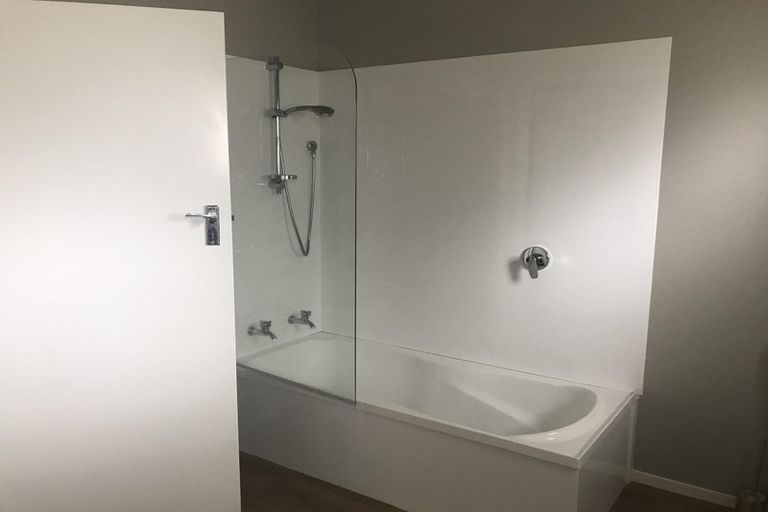 Photo of property in 211 Knowles Street, St Albans, Christchurch, 8052