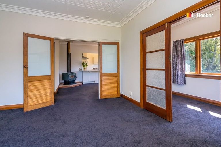 Photo of property in 43 Glen Road, Mornington, Dunedin, 9011