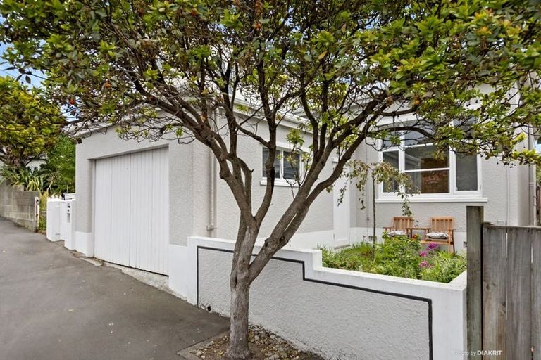 Photo of property in 230 Rintoul Street, Berhampore, Wellington, 6023