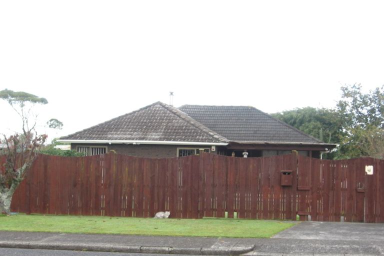 Photo of property in 21 Bowater Place, Manurewa, Auckland, 2102