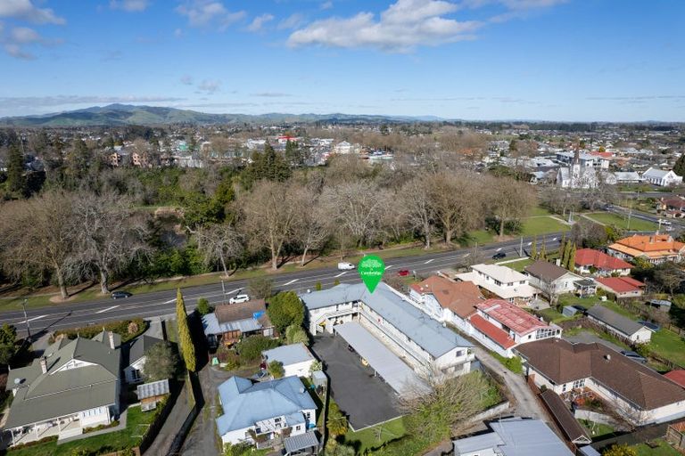 Photo of property in 2/14 Thornton Road, Cambridge, 3434