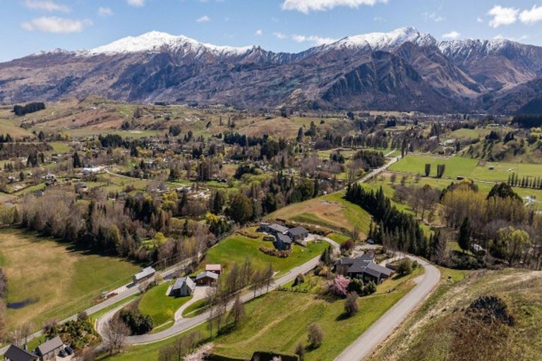 Photo of property in 38 Wilding Road, Lake Hayes, Queenstown, 9371
