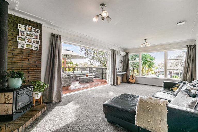 Photo of property in 6 Cotton Place, Opaheke, Papakura, 2113