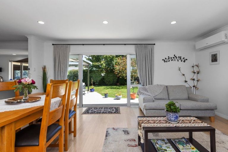 Photo of property in 9 Devon Street, Taradale, Napier, 4112