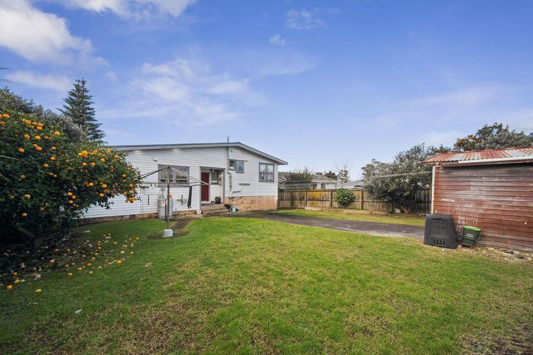 Photo of property in 69 Ferguson Street, Manurewa East, Auckland, 2102