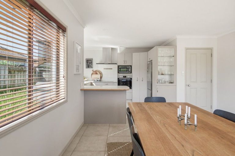 Photo of property in 20 Ohope Place, Papamoa Beach, Papamoa, 3118