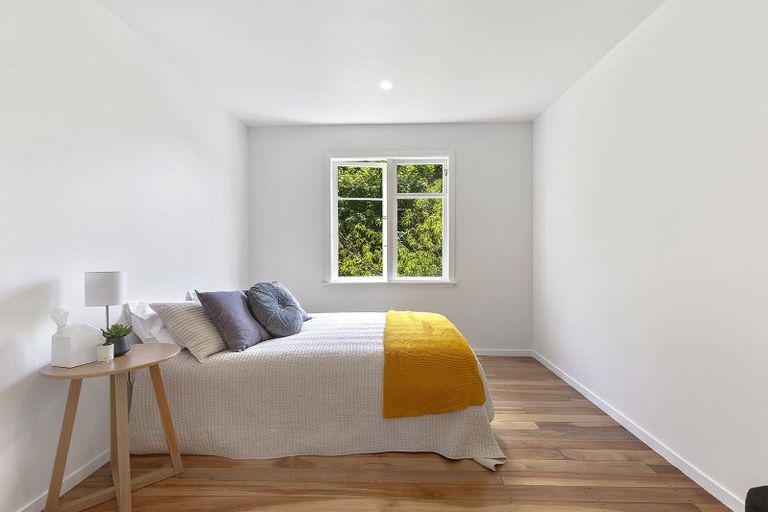 Photo of property in 243 Main Road, Tawa, Wellington, 5028