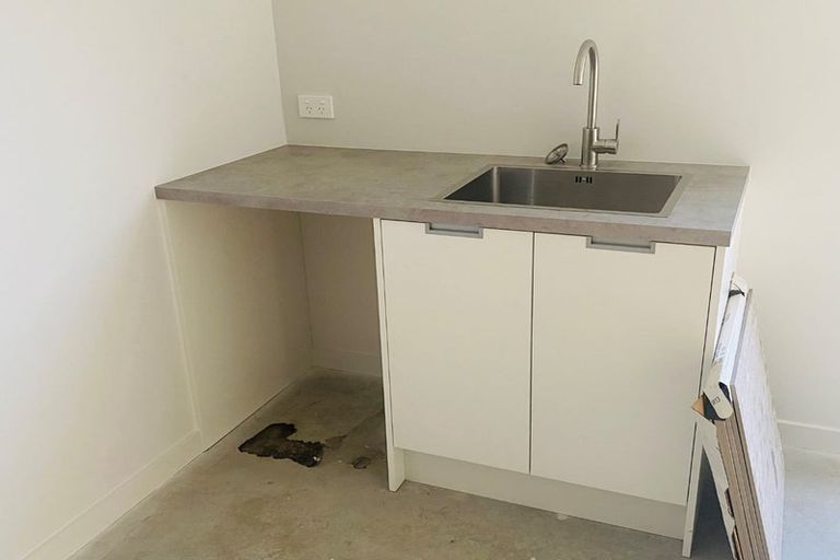 Photo of property in 1/43 Maxwell Street, Riccarton, Christchurch, 8041