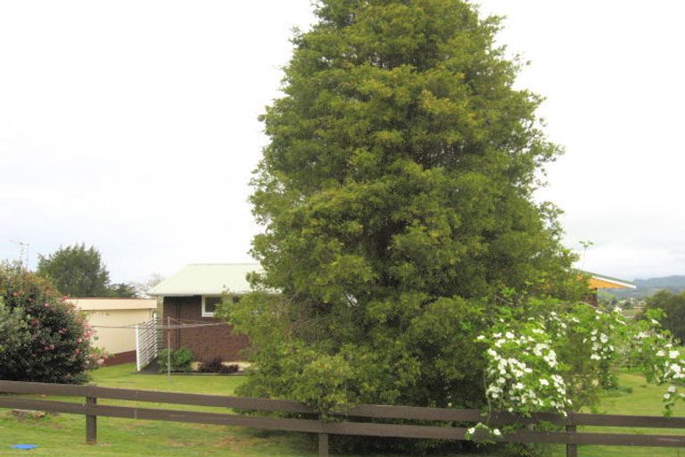 Photo of property in 2 Fromow Road, Opotiki, 3122