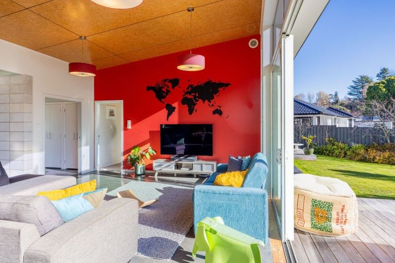 Photo of property in 13 Abbot Avenue, Waipawa, 4210