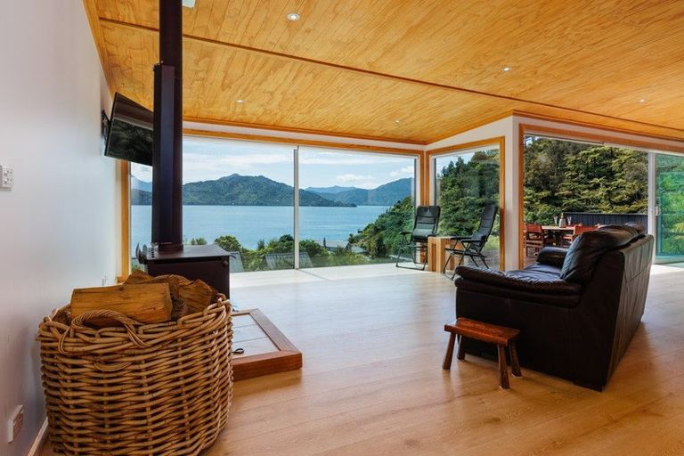 Photo of property in 2793 Grove Arm, Whenuanui Bay, Picton, 7281