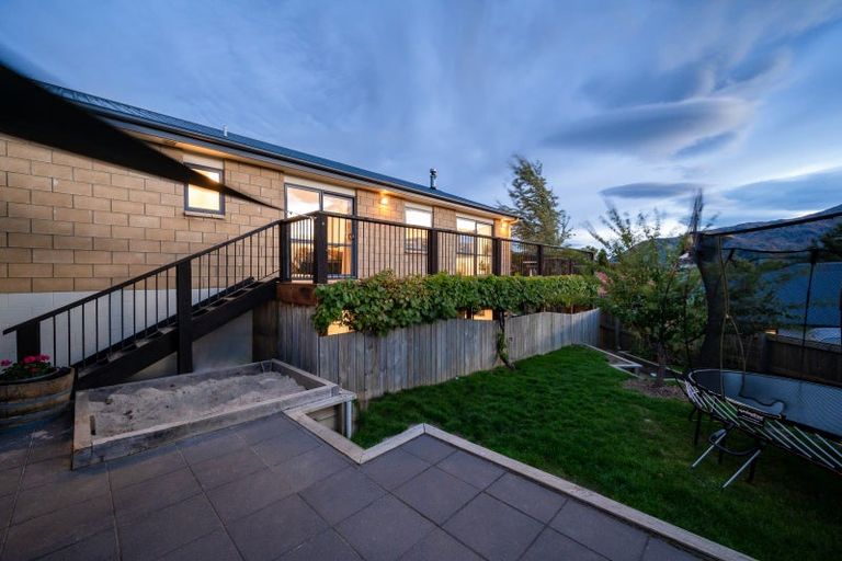 Photo of property in 19 Allenby Place, Wanaka, 9305