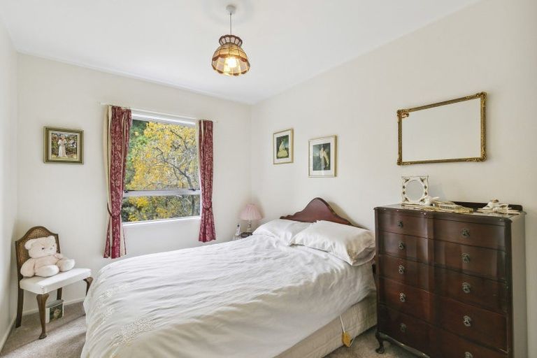 Photo of property in 11a Kamla Way, Khandallah, Wellington, 6035