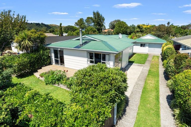 Photo of property in 8 Manawa Avenue, Raumati Beach, Paraparaumu, 5032