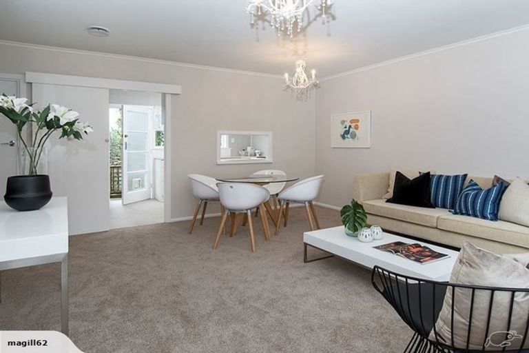 Photo of property in 3/60 Ridge Road, Howick, Auckland, 2014