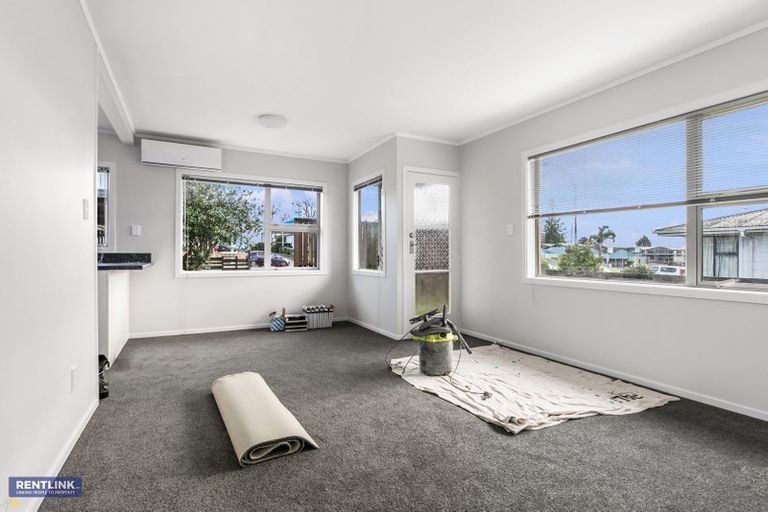 Photo of property in 1/1258 Cameron Road, Gate Pa, Tauranga, 3112