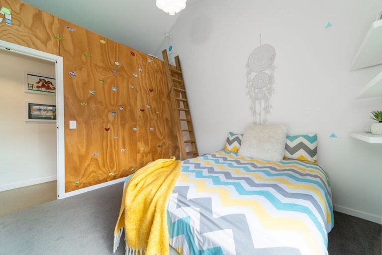 Photo of property in 11 Glenfiddich Road, Jacks Point, Queenstown, 9371