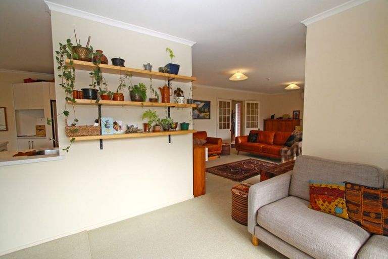 Photo of property in 162a Heta Road, Highlands Park, New Plymouth, 4312