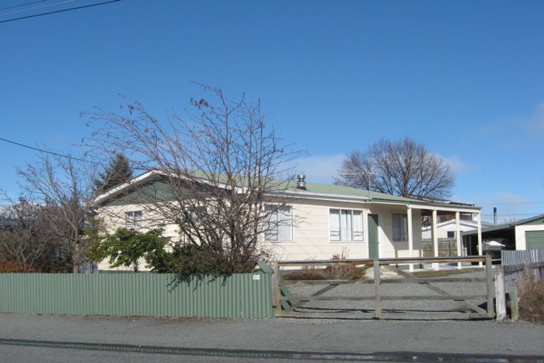 Photo of property in 254 Mackenzie Drive, Twizel, 7901