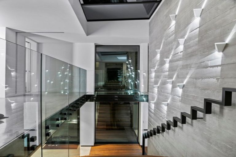 Photo of property in 192 Marine Parade, Mount Maunganui, 3116