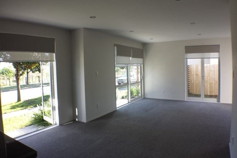 Photo of property in 25 Arion Road, Takanini, 2112