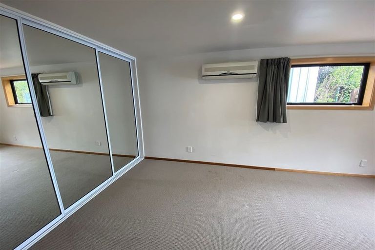 Photo of property in 266 Mount Pleasant Road, Mount Pleasant, Christchurch, 8081