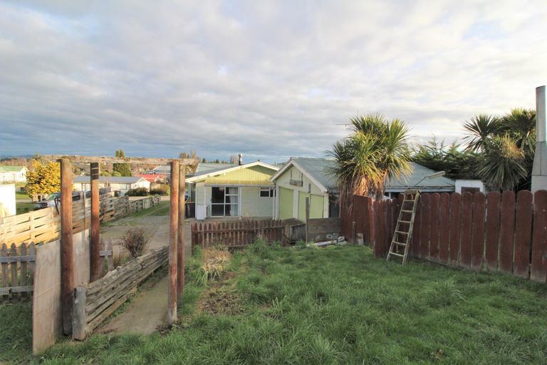 Photo of property in 17 Farm Street, Lumsden, 9730