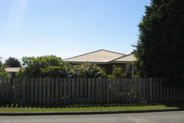 Photo of property in 40 Saint Leonards Road, Temuka, 7920