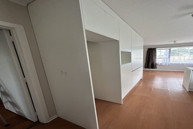 Photo of property in 5 Shoreham Street, Avondale, Auckland, 0600