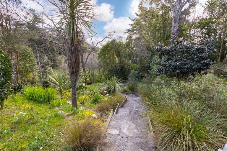 Photo of property in 6 Polson Hill Drive, Aokautere, Palmerston North, 4471