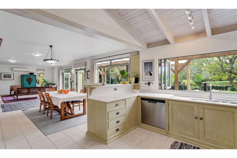 Photo of property in 424 Kerikeri Road, Kerikeri, 0230