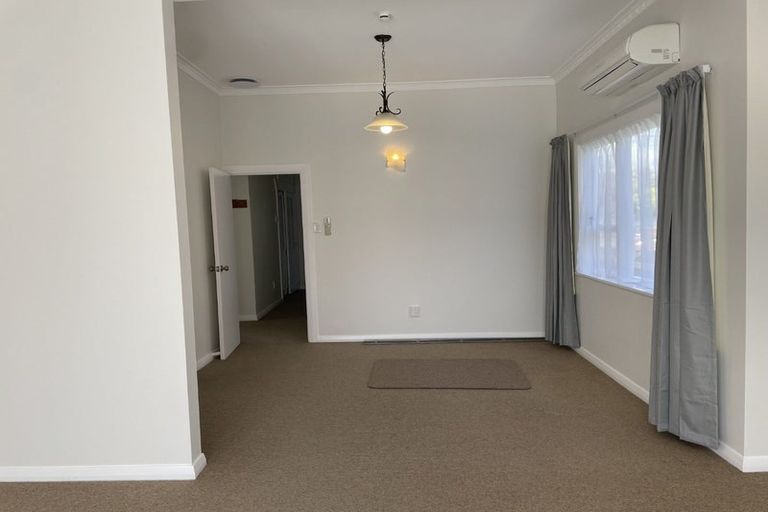Photo of property in 43 William Street, Petone, Lower Hutt, 5012