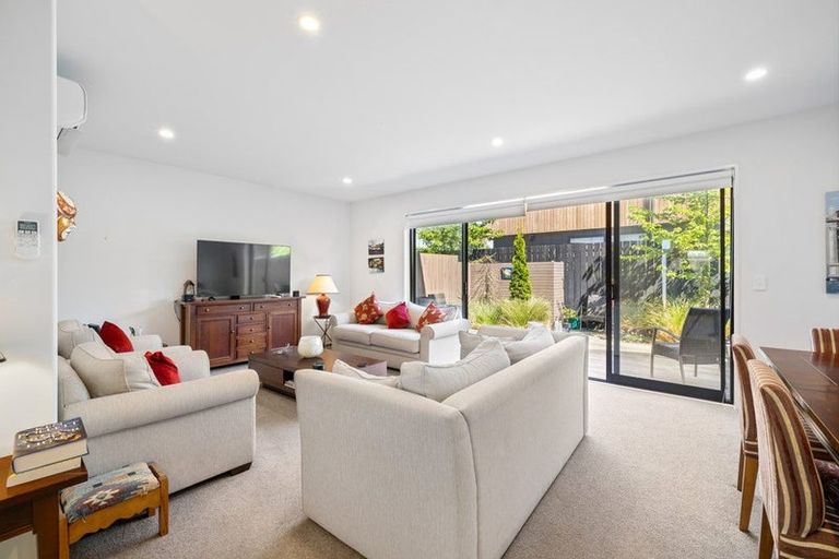 Photo of property in 3/9 Edgeware Road, St Albans, Christchurch, 8014