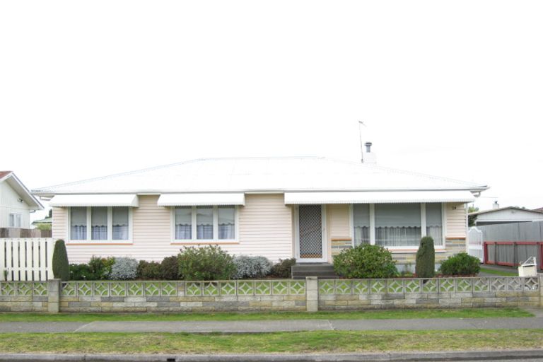 Photo of property in 24 Mcgregor Avenue, Pirimai, Napier, 4112