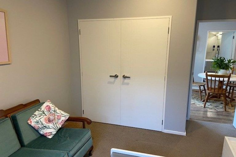 Photo of property in 29 Tawa Place, Orewa, 0931