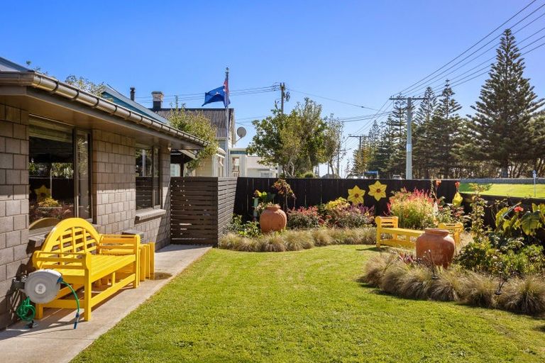 Photo of property in 67a Queen Street, Waitara, 4320