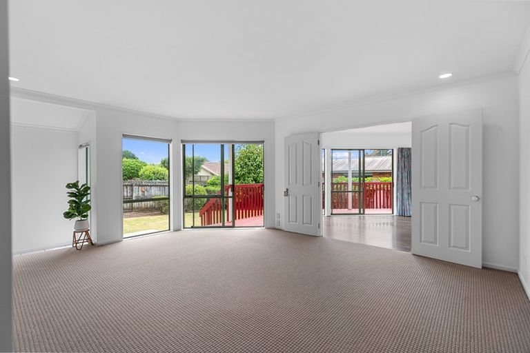 Photo of property in 5 Burnt Oak Drive, Pyes Pa, Tauranga, 3112