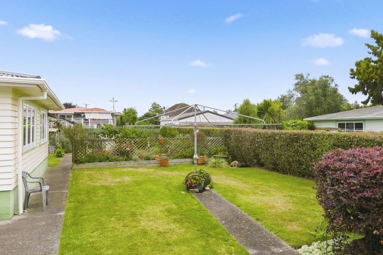 Photo of property in 9 Chester Street, Levin, 5510