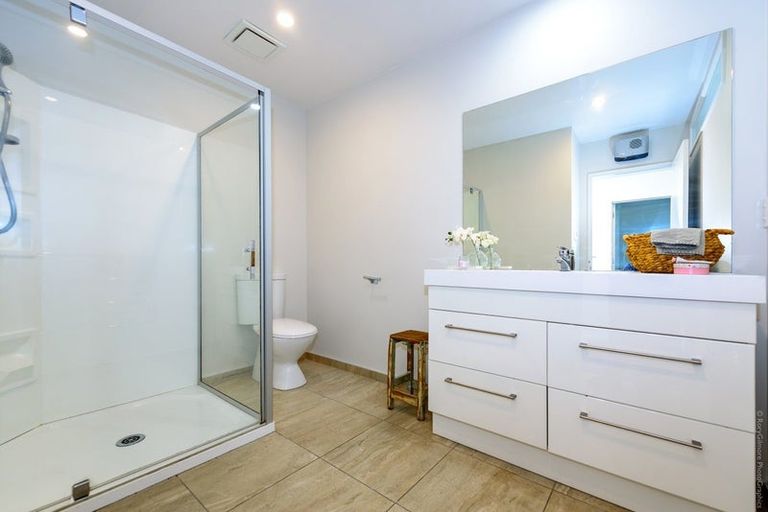 Photo of property in 2/89 Poulson Street, Addington, Christchurch, 8024