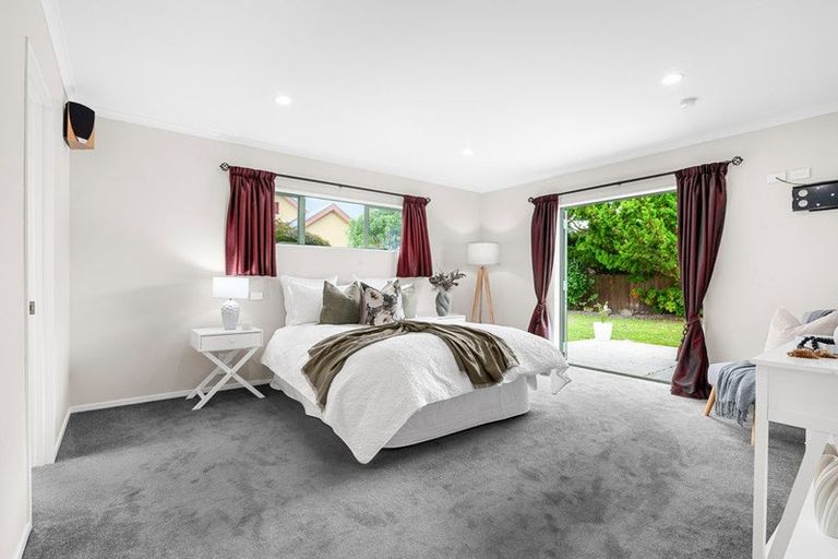 Photo of property in 49 Cairns Crescent, Rototuna, Hamilton, 3210