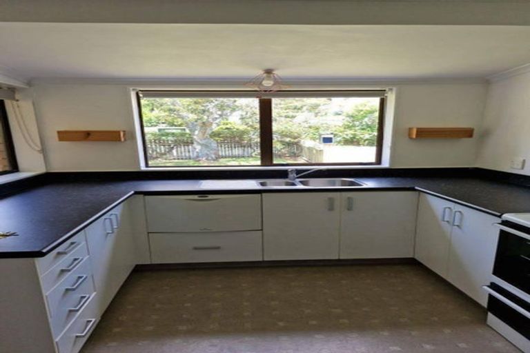 Photo of property in 82a Carrington Street, Lower Vogeltown, New Plymouth, 4310