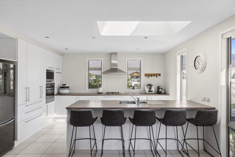 Photo of property in 22 Ethereal Crescent, Mount Pisa, Cromwell, 9383