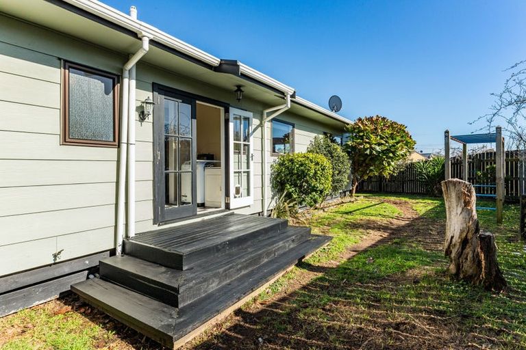Photo of property in 14 Pukeko Street, Paraparaumu, 5032