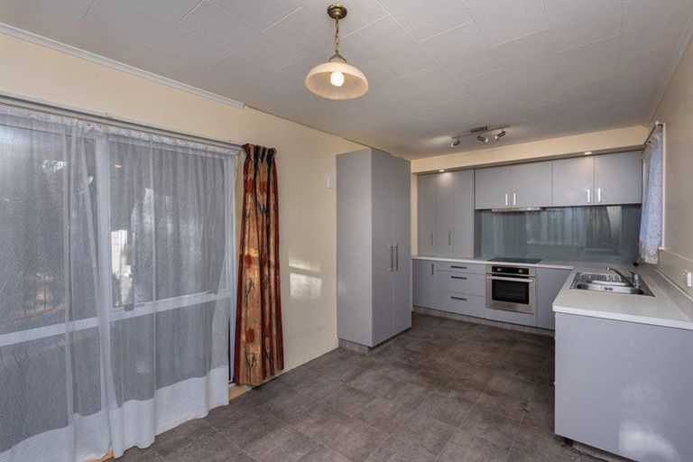 Photo of property in 475 Te Moana Road, Waikanae, 5036