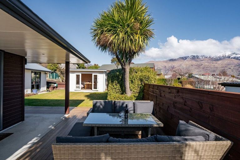 Photo of property in 191 Aubrey Road, Wanaka, 9305