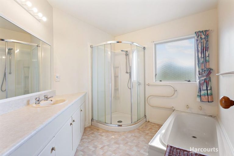 Photo of property in 33 Mains Avenue, Kensington, Whangarei, 0112