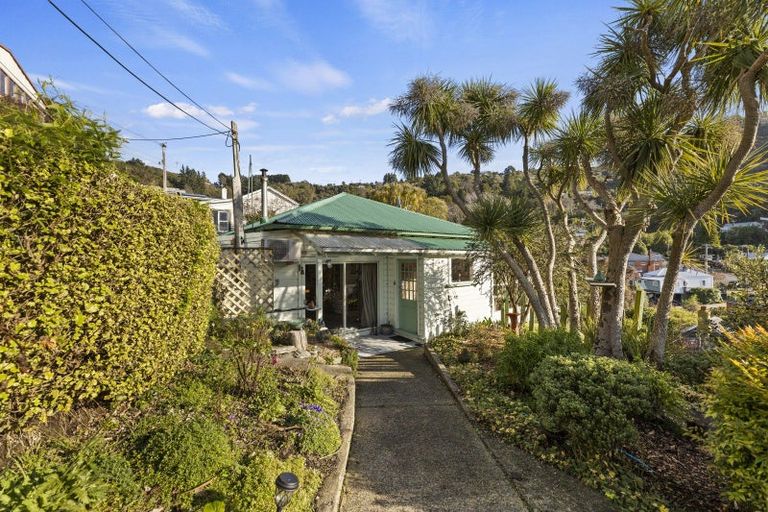 Photo of property in 2 Harbour Terrace, Careys Bay, Port Chalmers, 9023